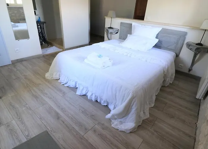 D'hotes La Quercynoise 3*