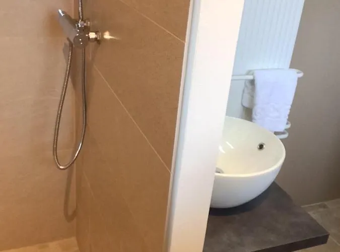 D'hotes La Quercynoise Bed & Breakfast 3*