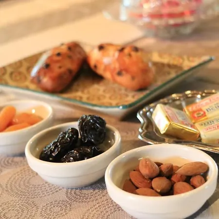 Bed and Breakfast D'hotes La Quercynoise 3*