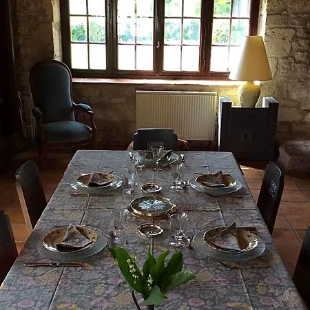 Alojamento de Acomodação e Pequeno-almoço D'hotes La Quercynoise Montaigu-de-Quercy