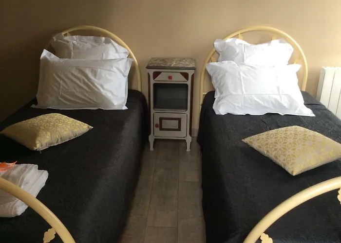 ベッド・アンド・ブレックファスト D'hotes La Quercynoise Montaigu-de-Quercy